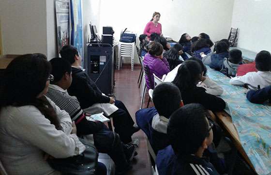 Más de 300 estudiantes de la escuela Sarmiento participan en el taller Construyendo Ciudadanía