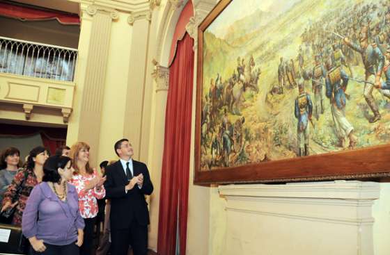 Presentaron en la Legislatura el cuadro restaurado de la Batalla de Salta