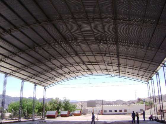 Avanzan obras en un playón deportivo de Angastaco 