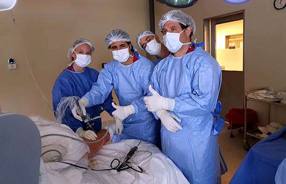 Especialistas en artroscopía realizarán cirugías solidarias en el hospital Papa Francisco