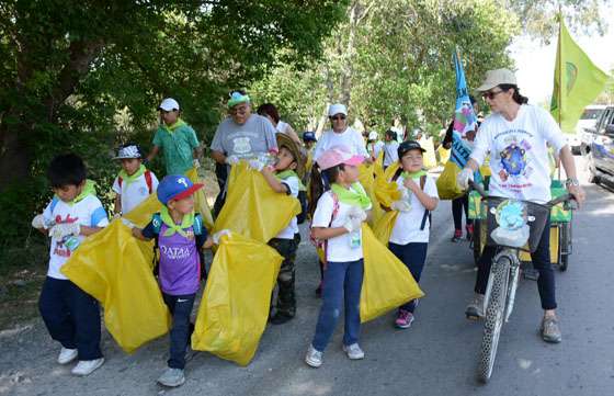 Jardineritos de la escuela de Las Blancas trabajaron la temática del cuidado ambiental