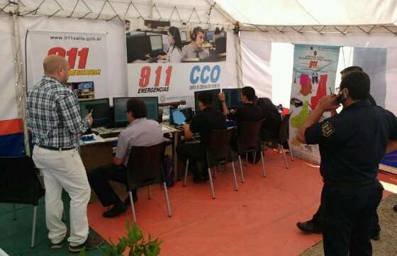 El 9-1-1 instaló un CCO móvil en el Centro de Operaciones de Emergencia