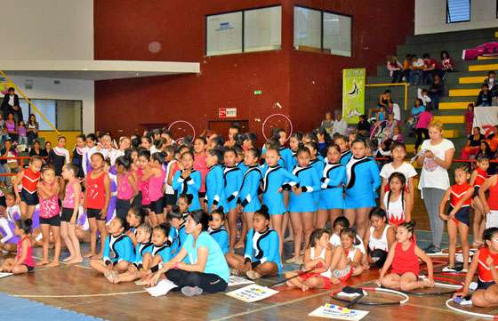 Exitosa muestra de las escuelas deportivas de gimnasia aeróbica y rítmica