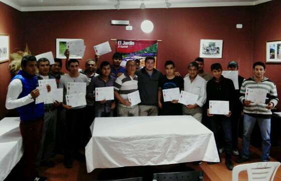 Jóvenes y adultos recibirán el certificado laboral de las Aulas Taller Móviles