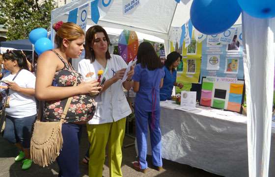 Con una feria de promoción y prevención se conmemoró el Día Mundial de la Diabetes