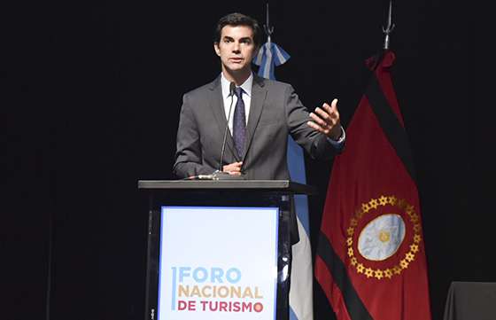 “Hoy es el gran momento de invertir en la Argentina”, dijo Urtubey en el Foro Nacional de Turismo