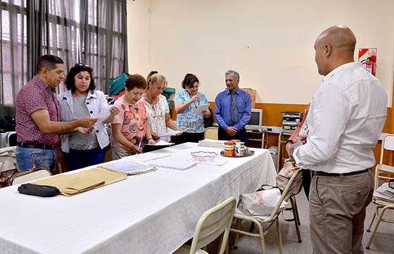 Realizan concursos para directores titulares de primaria