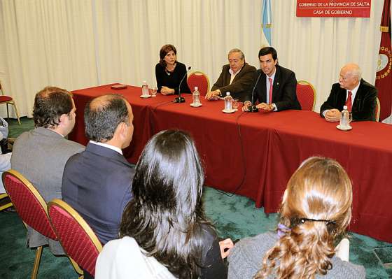 Catorce escuelas rurales tendrán acceso a tecnologías