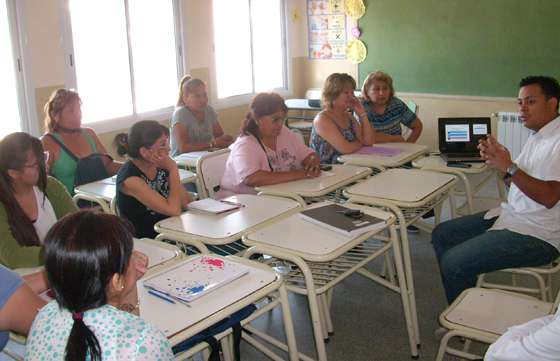 Promueven la intervención comunitaria en salud mental