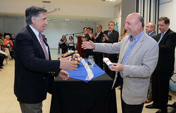 El Ministro de Salud participó en la entrega de distinciones en el Colegio de Médicos