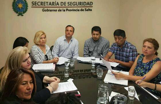 Seguridad trabaja en la prevención y concientización social con comunidades originarias