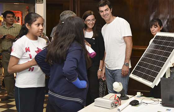 Urtubey recorrió la primera Expo de Educación y Trabajo