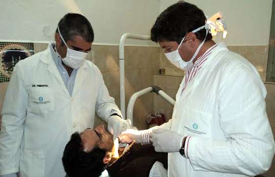 Se realizan estudios para detección de cáncer bucal en el hospital Señor del Milagro