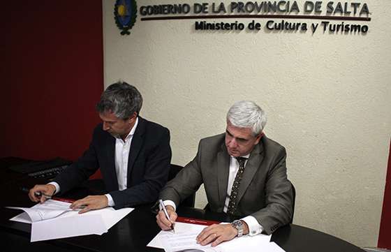 Provincia y Municipio firmaron un convenio de cooperación y desarrollo turístico