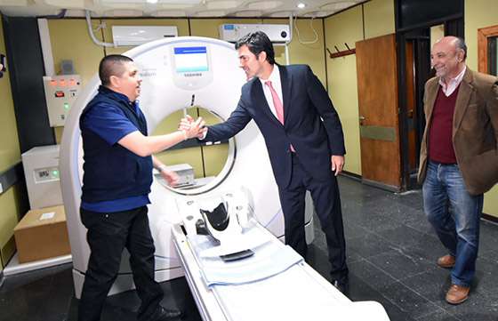 Urtubey inauguró la Unidad Materno Infantil del hospital de Orán y el servicio de Tomografía