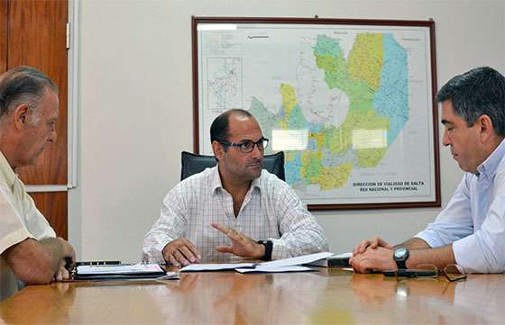 El Gobierno provincial aportará siete millones de pesos a productores para el control de las langostas
