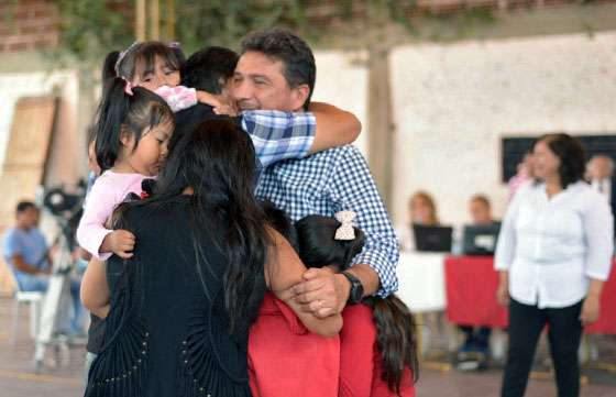 Emocionante sorteo de 100 viviendas en Cerrillos