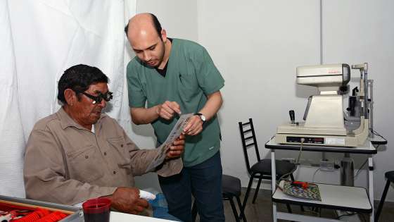 Continúa la atención de los médicos especialistas en el interior