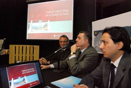 Antes de fin de año se pondrán en funcionamiento tres nuevos parques industriales 