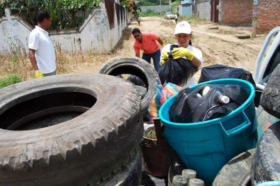 Con tareas de promoción, limpieza y descacharrado las comunas fortalecen la prevención de enfermedades