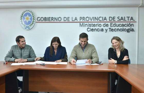 Educación fortalecerá e impulsará el desarrollo tecnológico en los municipios