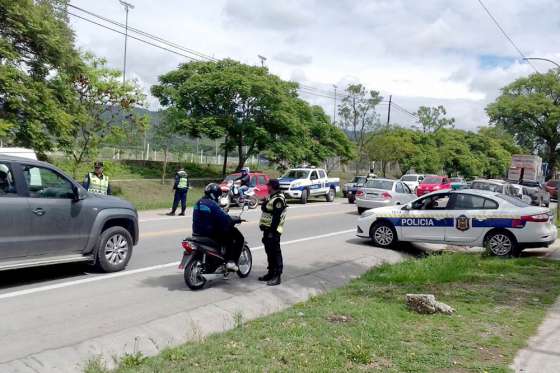 Seguridad Vial controló más de 9.500 vehículos durante el fin de semana