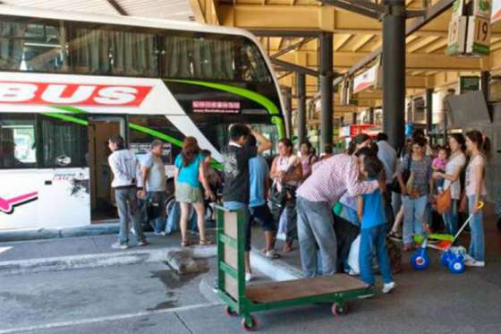 Empresas de transporte deben dar información a padres sobre viajes de menores de edad