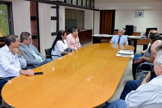 El ministro López Arias recibió a concejales de General Mosconi