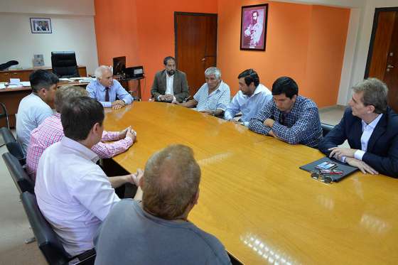 Funcionarios del Gobierno provincial se reunieron con familiares de Nahuel Salvatierra