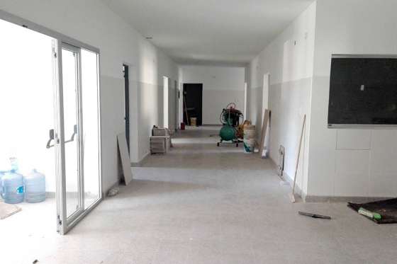 En barrio Hernando de Lerma avanza la edificación del nuevo Centro de Salud Raúl Goytia