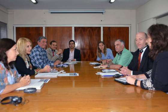 Interés de la Oficina de Programas de Energía de Estados Unidos en las áreas de petróleo de Salta
