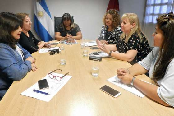 Educación alimentaria: Se planifica acciones conjuntas con el Colegio de nutricionistas