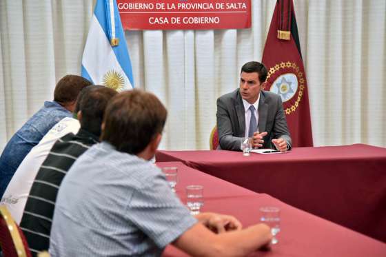 Urtubey se reunió con trabajadores del ingenio San Isidro