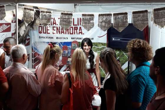Salta promociona su oferta turística en la costa argentina y Córdoba