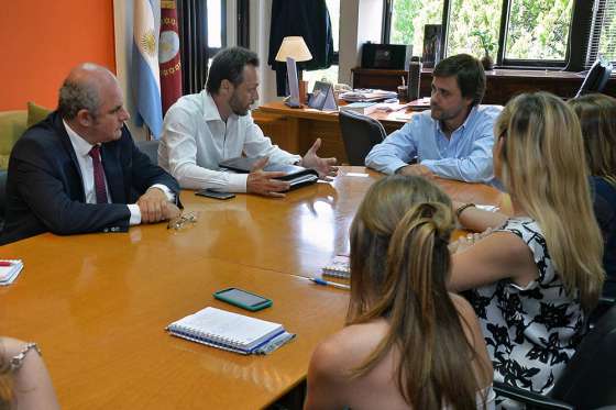 Provincia y el programa Siria analizan avanzar con cursos de idioma para refugiados