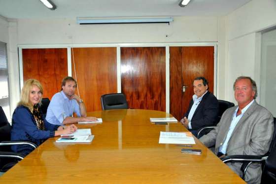 La ministra Paula Bibini recibió a directivos de la Unión Industrial de Salta