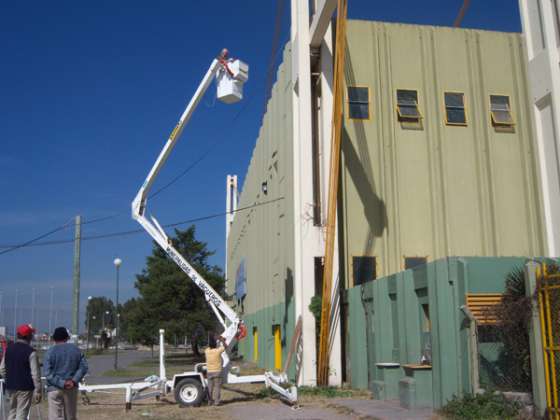 La empresa constructora del Delmi inspeccionó el estadio