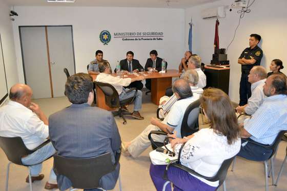 Seguridad y Asuntos Agrarios articulan acciones para evitar robo de ganado en Anta