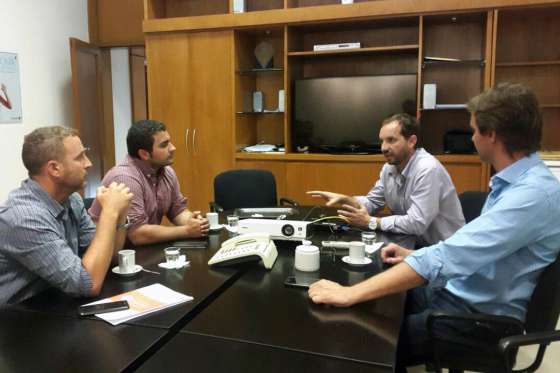 Coordinan acciones en Metán para optimizar servicios de Aguas del Norte