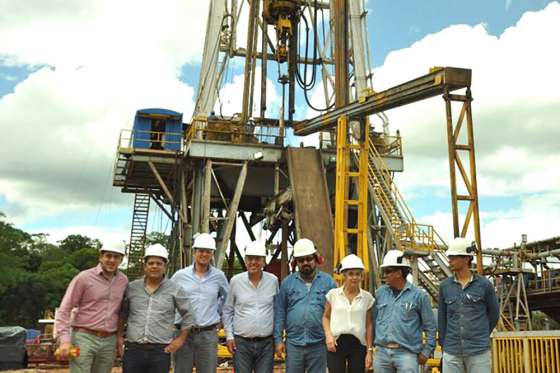 La Ministra de Producción visitó un pozo petrolero con proyectos de exploración e inversión