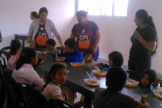 Primera Infancia contiene a niños y madres de los Centros de Evacuados