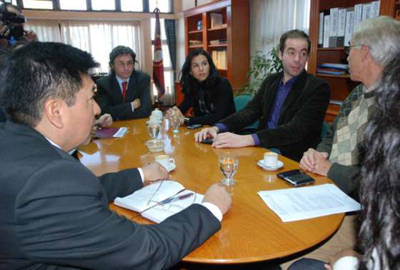 Ampliarán redes de radiocomunicación en el interior de la provincia