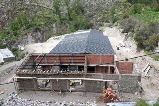 La Provincia construye un establecimiento educativo integral en Iruya
