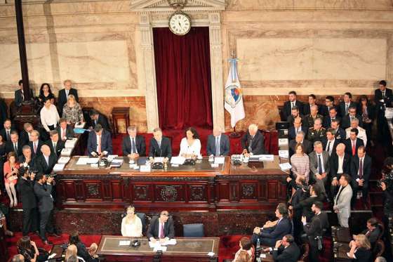Urtubey asistió a la apertura de sesiones ordinarias en el Congreso