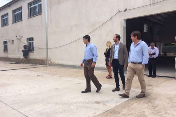 Funcionarios provinciales y nacionales supervisaron la construcción del centro SAMEC