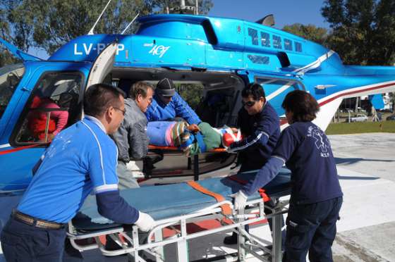 Trasladan a dos mujeres accidentadas en la Ciénaga 