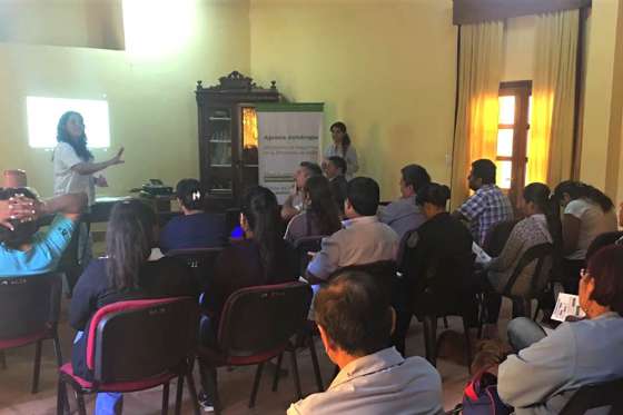 Organizaciones sociales de La Viña se interiorizaron sobre la lucha contra el narcotráfico