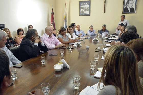 La ministra Edith Cruz brindó un informe de gestión a senadores provinciales