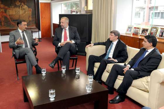 El vicegobernador Isa recibió a directivos de la aerolínea panameña Copa Airlines