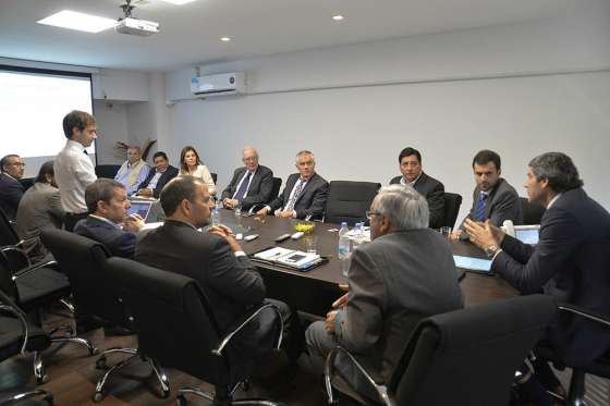 Funcionarios provinciales se reunieron con miembros de la Comisión de Seguimiento del Déficit Fiscal